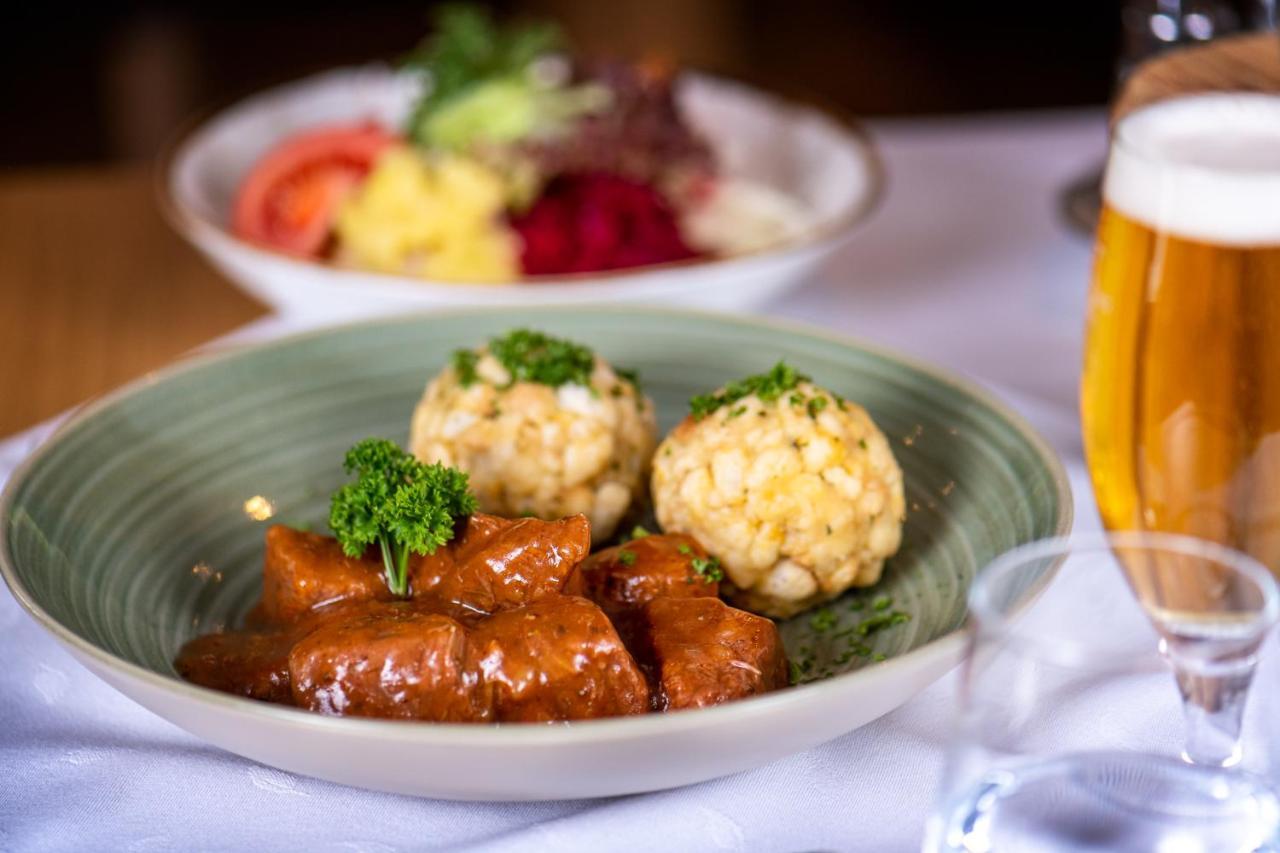Pension Restaurant Dorfalm Leogang Eksteriør billede